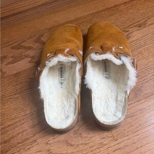BIRKENSTOCK Women Boston Shearling Clog. 38/7. Mink Suede